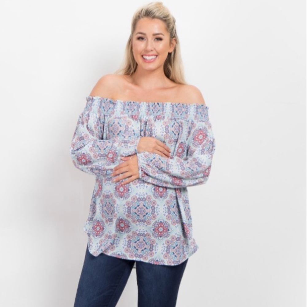 NWT. Pinkblush. Chiffon Maternity Top. Size Small.